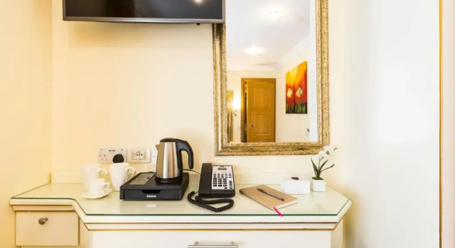 Номер Standard Linton Hotel Luton