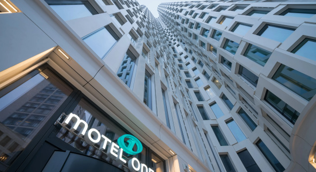 Motel One Berlin-Upper West