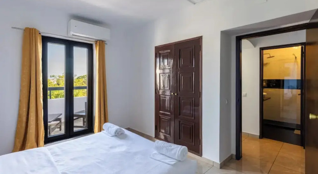 Dvoulůžkový s manželskou postelí Apartmán a výhledem do zahrady Magna Oura