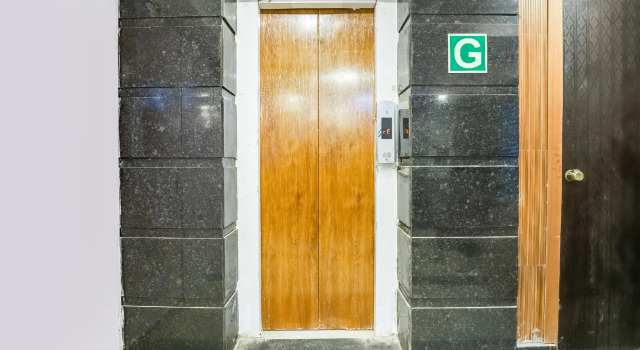 OYO Flagship 76287 Sai Upwan Sector 6C, Забронировать Отель Гургаон Gurgaon Region, рядом с Станция метро Guru Dronacharya