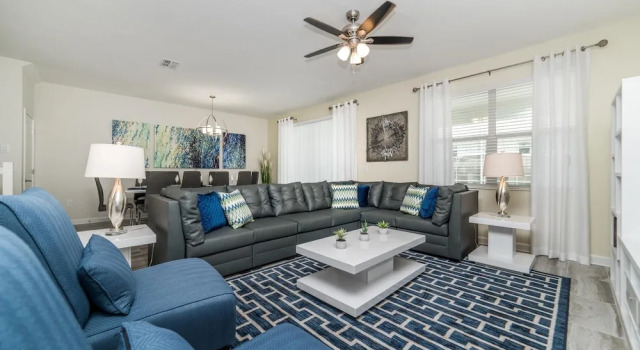9088 Hazard Street, Book Hotel Four Corners Florida