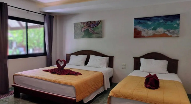 Полулюкс с балконом D.R. Lanta Bay Resort