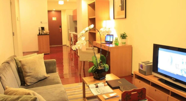 Люкс Deluxe Oak Chateau Beijing