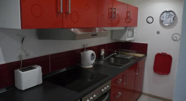 Апартаменты Inner-City Flat
