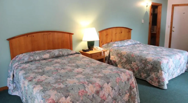 Двухместный номер Standard с балконом Nootka Lodge