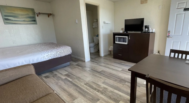Номер Economy Holiday Motel