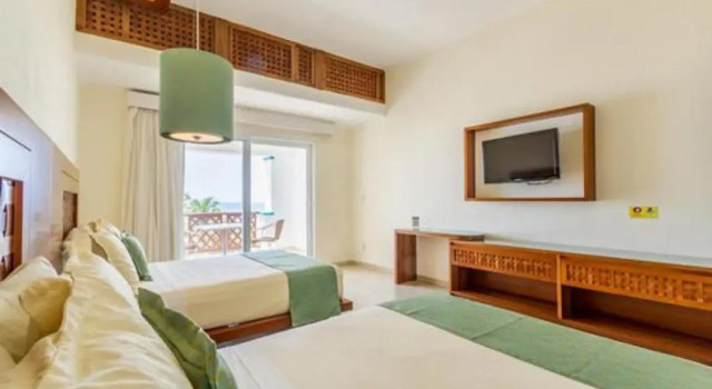 Четырёхместный номер Standard с видом на океан Hotel Blater
