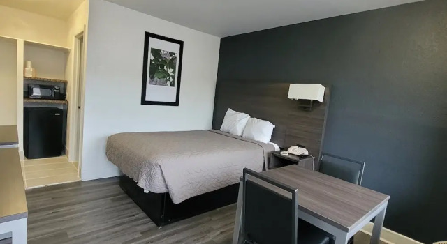 Номер Standard Budget Inn
