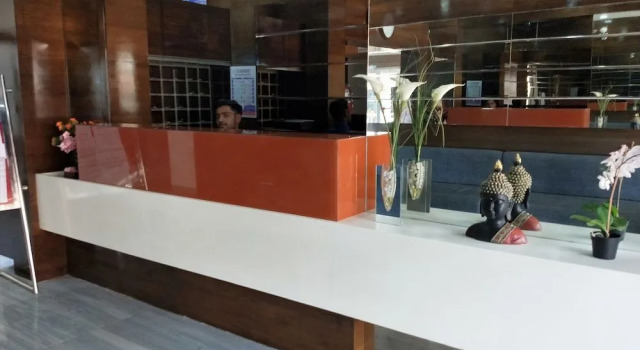 Hotel Samrat