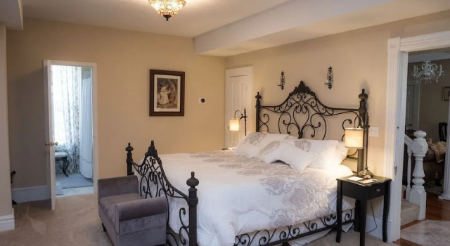 Dennison Street Inn Bed & Breakfast, Réserver Hôtel Colonial Beach Virginie