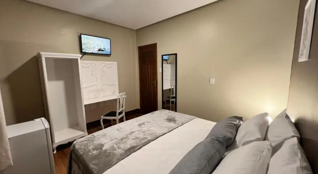 Hotel Gambrinus, Забронировать Отель Недорогие отели Посус-ди-Калдас, рядом с Nossa Senhora de Fatima Church, недорого