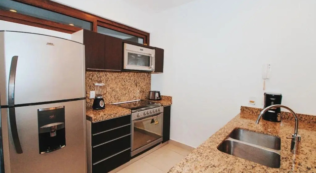 Lux 2BR Condo on Tulum CC - All Inclusive Options, Rezervasyon Otel Tulum her şey dahil oteller, Her Şey Dahil
