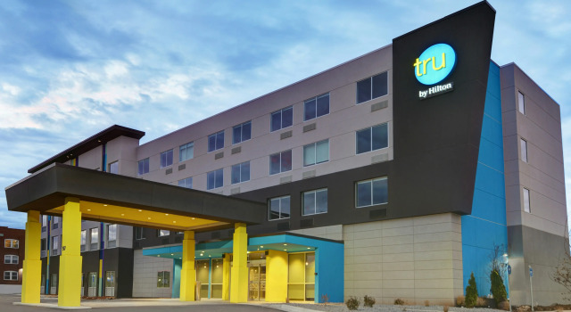 Tru By Hilton Springfield Downtown, Забронировать Отель Спрингфилд Озакр