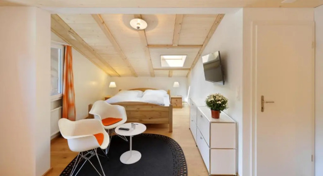 Полулюкс Hotel-Restaurant zum Gade