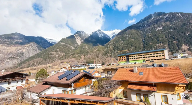 Апартаменты Nice Apartment in Umhausen With a Terrace