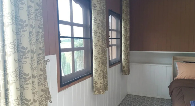 Monrak Lamtakong Resort
