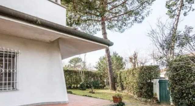 Holiday home Villetta Cinquale, Prenota Hotel Montignoso Toscana