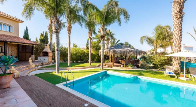 Вилла Villa Serenity