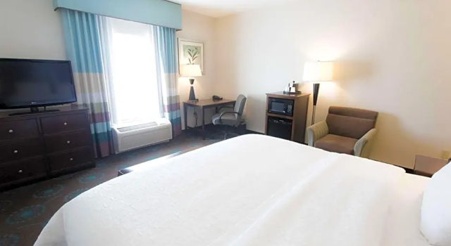 Run of House Hampton Inn & Suites Middlebury