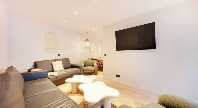 Апартаменты Magnificent Apt - 3bd/10p - Buttes aux Cailles