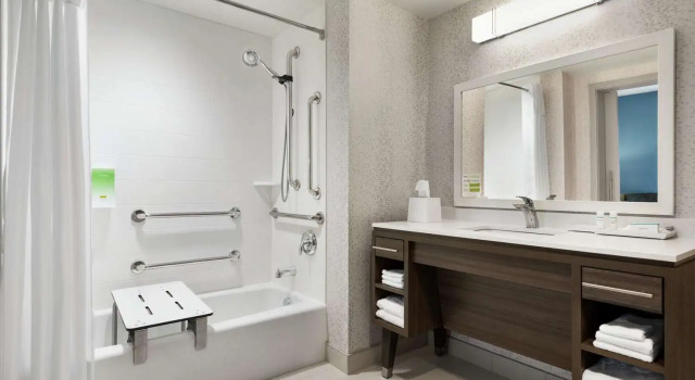 Люкс Home2 Suites by Hilton Brooklyn Park Minneapolis