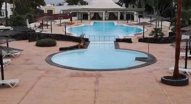 Rooms Costa Teguise Beach - Adults Only, Забронировать Отель Отели Канарских островов с бассейном, Бассейн