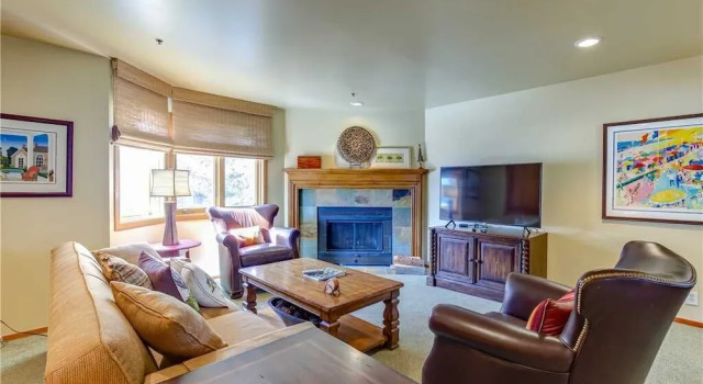 Lakeside @ Deer Valley #1751 4 Bedroom Condo