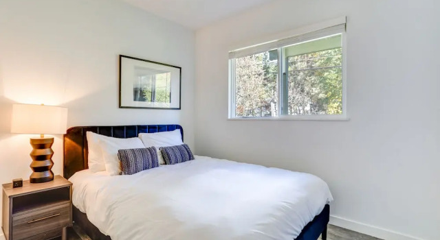 Коттедж Beautiful Kenmore Retreat Near Marina & Beach!