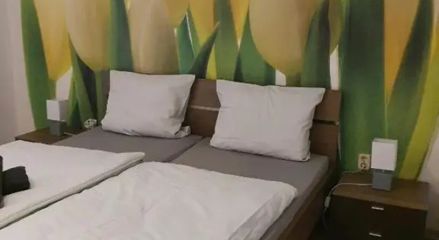 Pension Waldschloß, Book Hotel Holzminden Weser Uplands