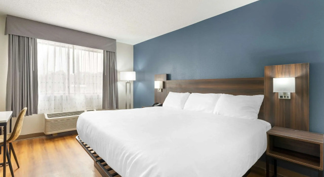 Suburban Studios LaVale - Cumberland, Buchen Sie Hotel Cumberland 