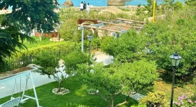"Xisu Beachcombing Camp · Hailangli Guesthouse (Laoshan Yangkou Branch, Prenota Hotel Qingdao 