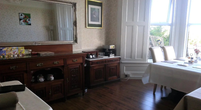 Min y Don Guest House 5 Gold