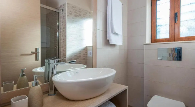 Вилла Deluxe Seafront Marine Villa with private sea access - Iris Villas Lefkada