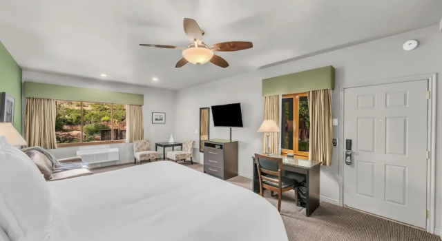 Номер Premium Flanigan`s Resort and Spa