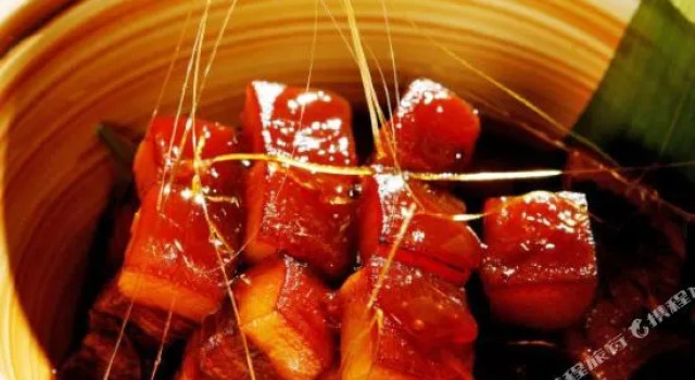 Ming Ren Ming Jia International Hotel, Rezervovat Hotel Čeng-čou Henan