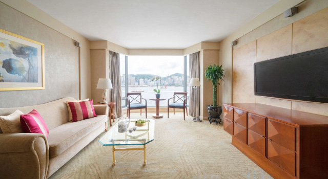 Двухместный люкс с видом на гавань Kowloon Shangri-La, Hong Kong