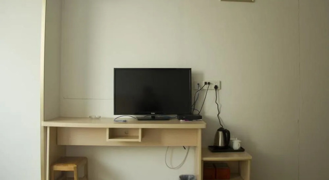 Lanting Business Hotel(青岛兰亭商务宾馆), Prenota Hotel Hotel a Shandong con parcheggio, Parcheggio