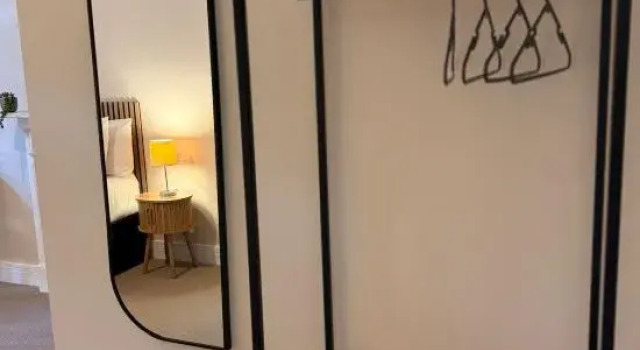 Seaside Escape with Double Bed & Balcony, Забронировать Отель Отели Борнмута 3 звезды, рядом с Пирс Борнмута, 3*