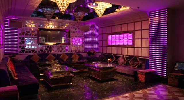 Yinhe Guliju Hotel
