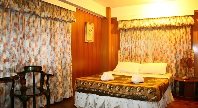 Villa Silvina Hotel and Restaurant, Rezervovat Hotel Baguio 