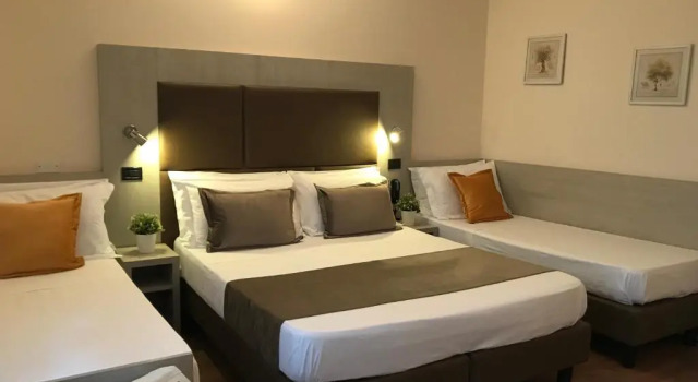 Четырёхместный номер Superior Golf Hotel