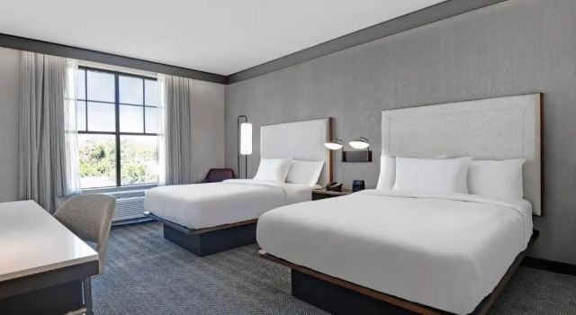 Standard- firedobbelt værelse Courtyard by Marriott Manhattan Aggieville