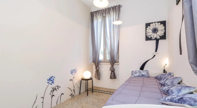 Amazing Home in Icici With Wifi and 5 Bedrooms