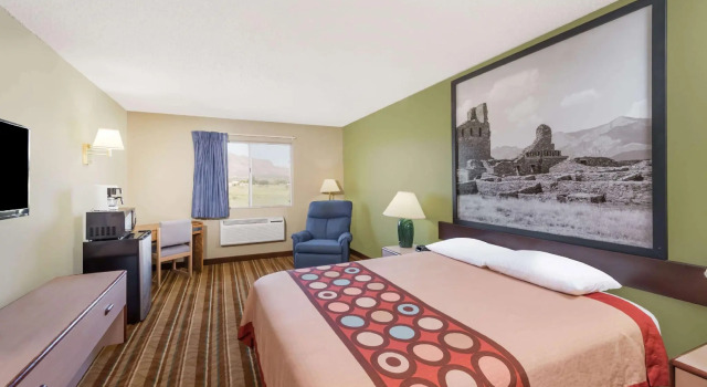 Двухместный номер Standard Super 8 by Wyndham Socorro