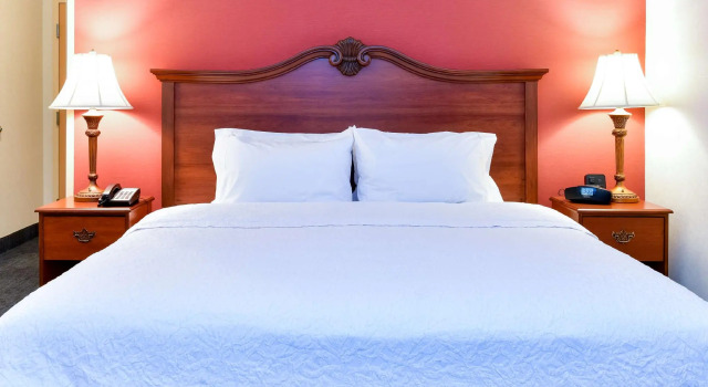 Двухместный номер Standard Hampton Inn & Suites Pittsburg