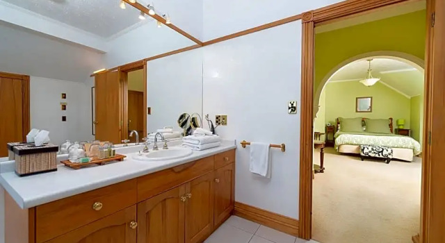 Люкс с 2 комнатами Hamurana Lodge Boutique Hotel