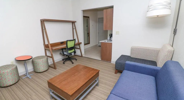 Люкс Holiday Inn Express Hotel & Suites Greenville by IHG