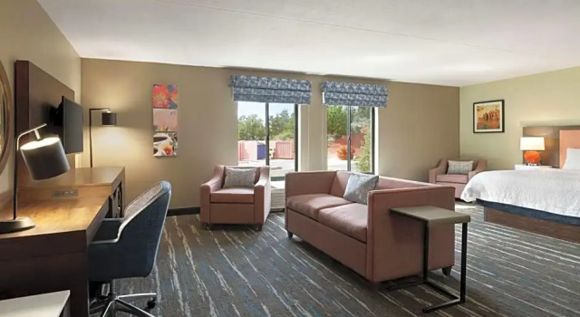 Студия Hampton Inn Sedona