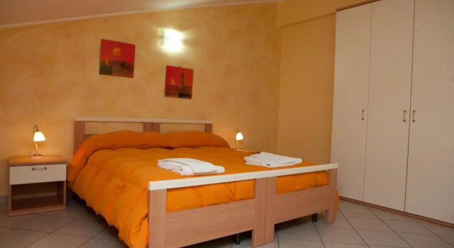Апартаменты с 3 комнатами B&B Casa Mauro