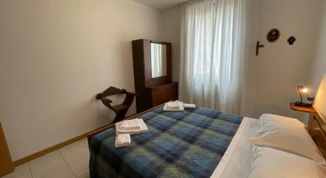 Апартаменты Cozy apartment with private parking on Domaso's lakeside - Larihome A09